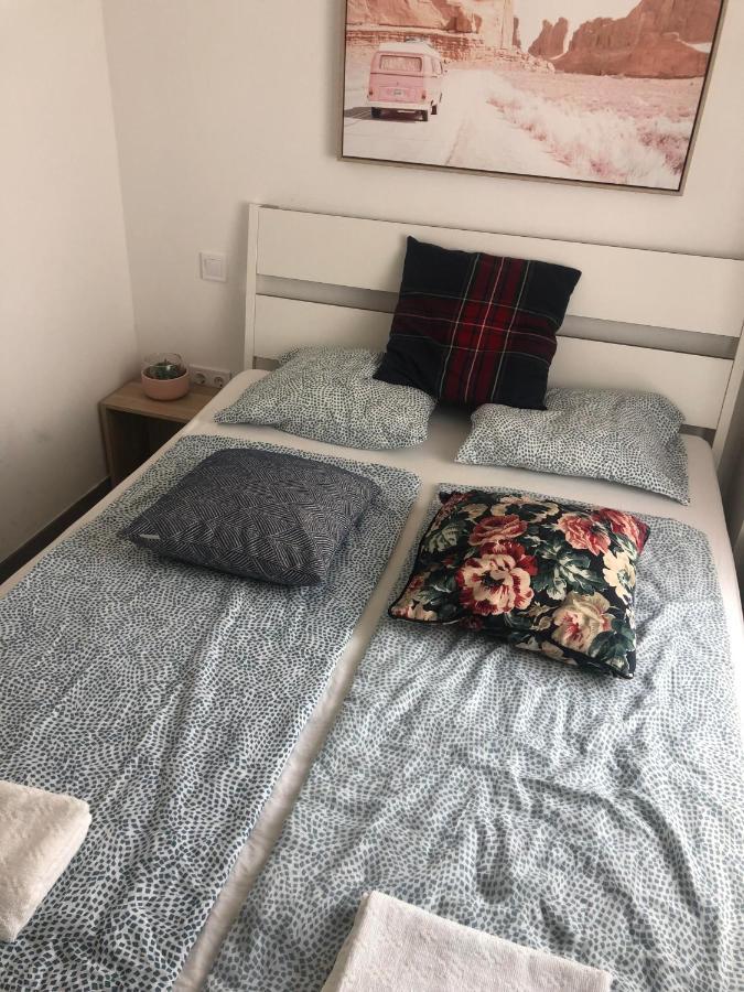 Bella Fiore Mini Rooms 3 Budapest Bagian luar foto